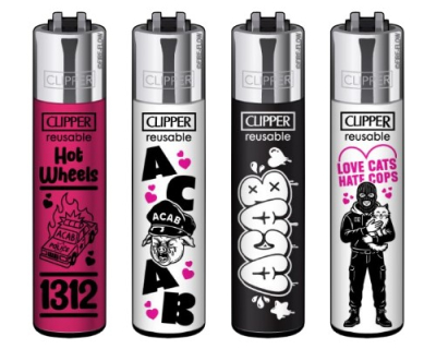 clipper-feuerzeuge-set-still-not-loving-police-4
